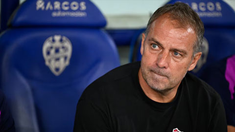 3 bài toán nan giải của Hansi Flick tại Barcelona  3 bài toán nan giải của Hansi Flick tại Barcelona