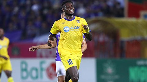  Ngoại binh SLNA muốn nhập tịch để khoác áo ĐT Việt Nam là ai?