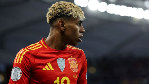  Lamine Yamal có dấu hiệu chấn thương