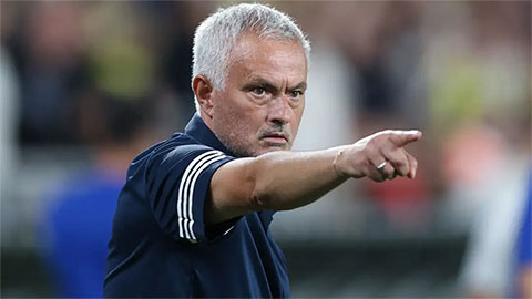 ‘Làm việc với Mourinho giống như làm lính cứu hỏa ở California’