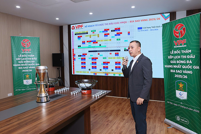 VPF cũng báo cáo và đề xuất LĐBĐ Việt Nam xem xét điều chỉnh số lượng đội bóng lên, xuống hạng cho phù hợp