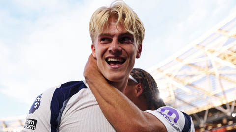 Tân binh đắt giá nhất lịch sử giúp Tottenham lên nhì bảng  Tân binh đắt giá nhất lịch sử giúp Tottenham lên nhì bảng