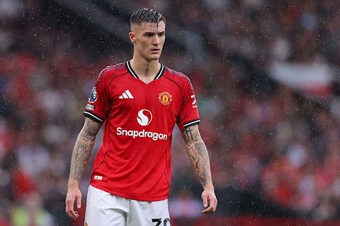 Tân binh Benjamin Sesko của MU đang phải chịu nhiều sức ép