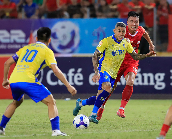 Các ngoại binh mới của Hà Nội FC vẫn chưa để lại nhiều dấu ấn