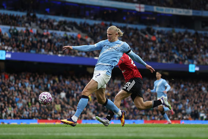 Haaland nâng tỷ số lên 2-0