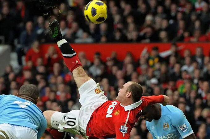 8 tháng trước đó anh từng có tuyệt phẩm để đời