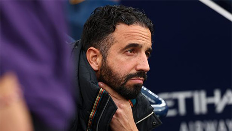  Amorim được trao cơ hội giải thoát khỏi MU