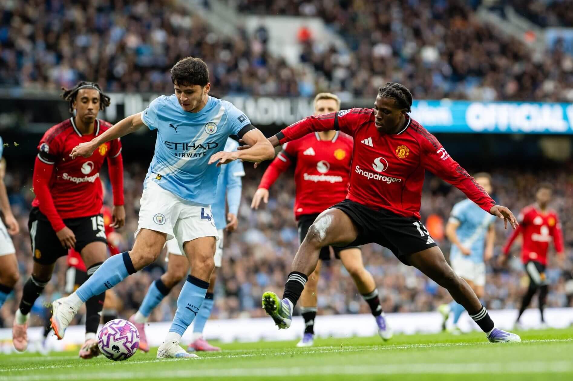 Pha bóng thể hiện sự liều mạng và quyết liệt của Khusanov với Dorgu