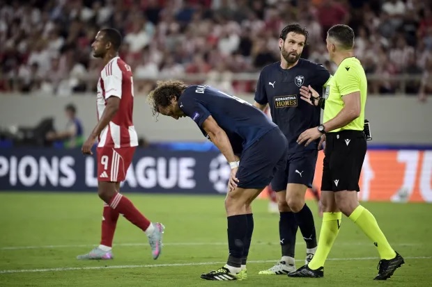 David Luiz tái xuất đầy đau đớn ở Champions League sau 8 năm