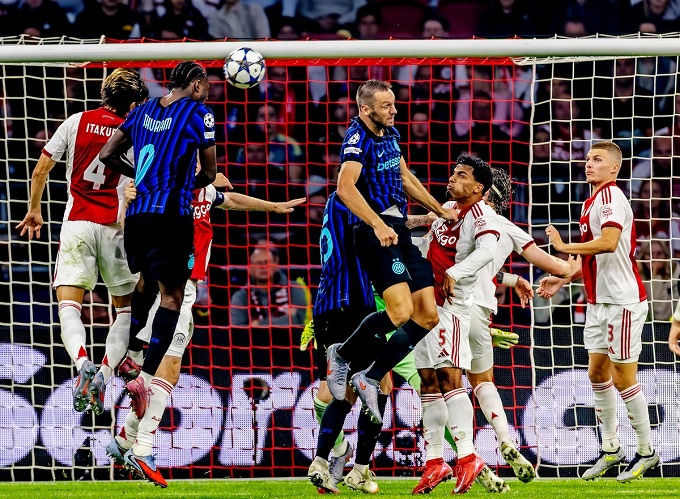 Thuram đã cải thiện đáng kể kỹ năng đánh đầu