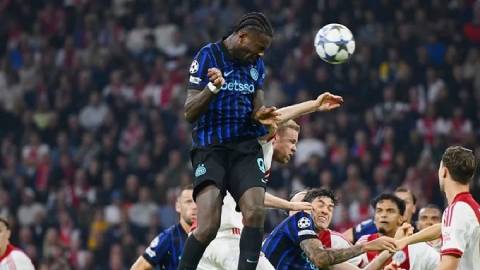 Marcus Thuram và màn tử chiến trên không của Inter Milan  Marcus Thuram và màn tử chiến trên không của Inter Milan