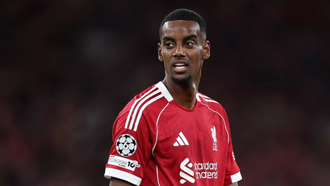 Alexander Isak đá thế nào trong trận ra mắt Liverpool?  Alexander Isak đá thế nào trong trận ra mắt Liverpool?