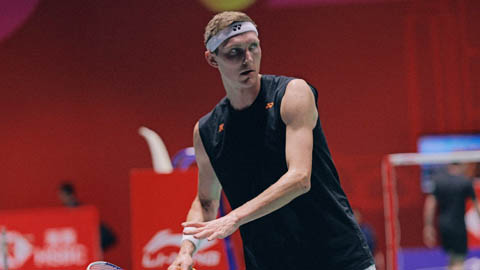 'Đại đế cầu lông' Axelsen thua sốc tay vợt hạng 7  'Đại đế cầu lông' Axelsen thua sốc tay vợt hạng 7