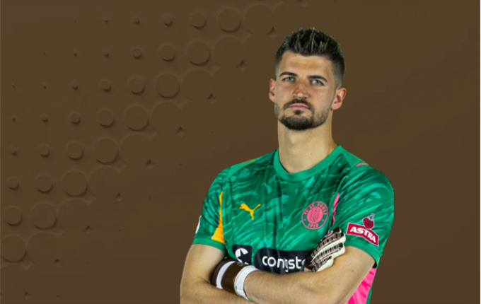 Vasilj cản pha thành công 6/7 quả phạt đền gần nhất