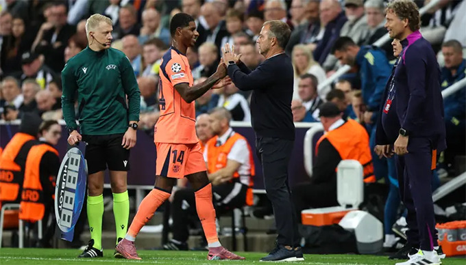 Anh cần nghiêm túc thực sự khi làm việc với HLV Flick