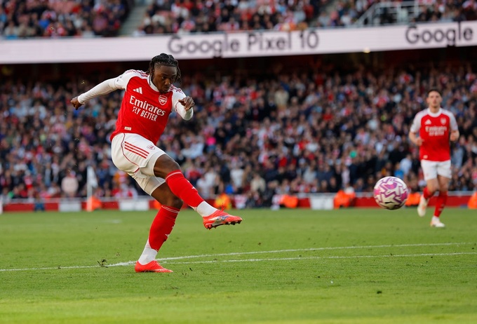 Eze lẽ ra cần phải được thi đấu từ đầu