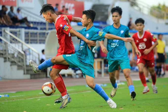 Thua ngược, U17 Thể Công đành nhận hạng ba. Ảnh: Trung Đặng 