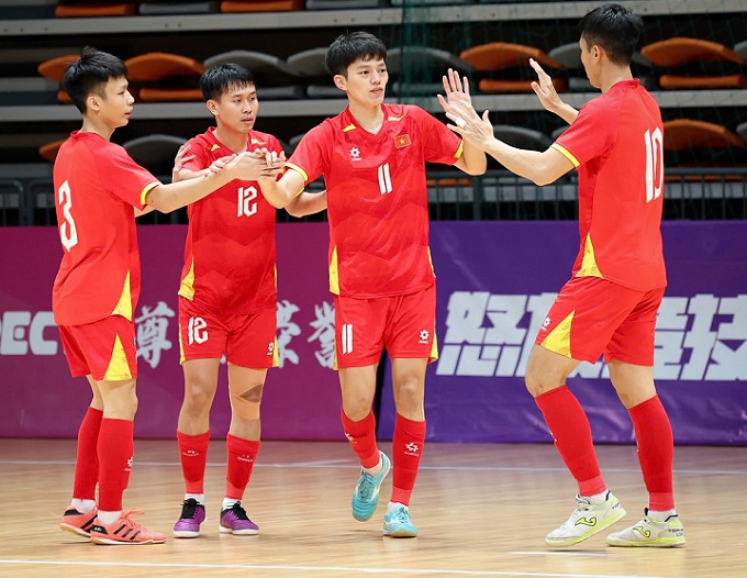 ĐT futsal Việt Nam giành vé dự VCK với 3 trận toàn thắng 