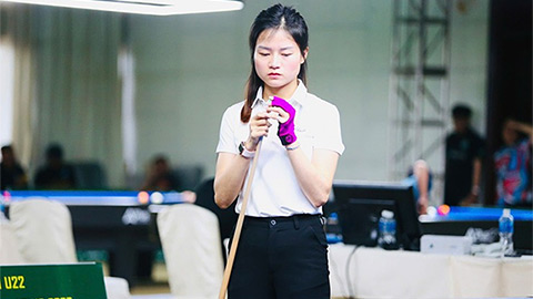 Hot girl bi-a Liên Quỳnh thắng sao hạng 7 thế giới theo kiểu 'khó đỡ'  Hot girl bi-a Liên Quỳnh thắng sao hạng 7 thế giới theo kiểu 'khó đỡ'