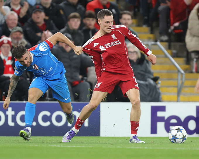 Bayern có lẽ là điểm đến phù hợp hơn với Wirtz - người vẫn chưa đá trọn 90 phút trận nào trong màu áo Liverpool