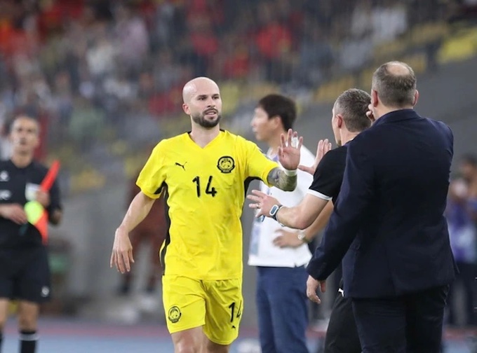 Niềm vui của ngoại binh ĐT Malaysia trong trận thắng Việt Nam hồi tháng 6. Ảnh: Anh Khoa 