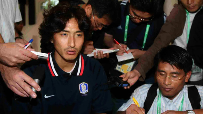 Ahn đã bị Perugia "giam" trên ghế dự bị hậu World Cup 2002