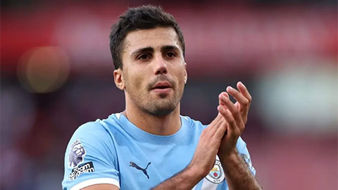 Rodri lại chấn thương  Rodri lại chấn thương