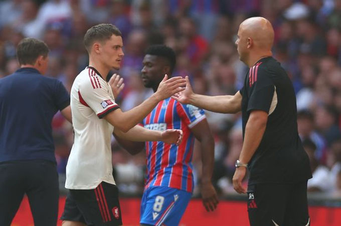 Wirtz có nguy cơ bị HLV Slot cắt suất đá chính