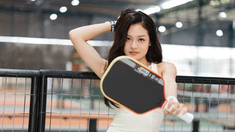 Diễn viên Thùy Anh bắt trend muộn 'môn thể thao thị phi'  Diễn viên Thùy Anh bắt trend muộn 'môn thể thao thị phi'