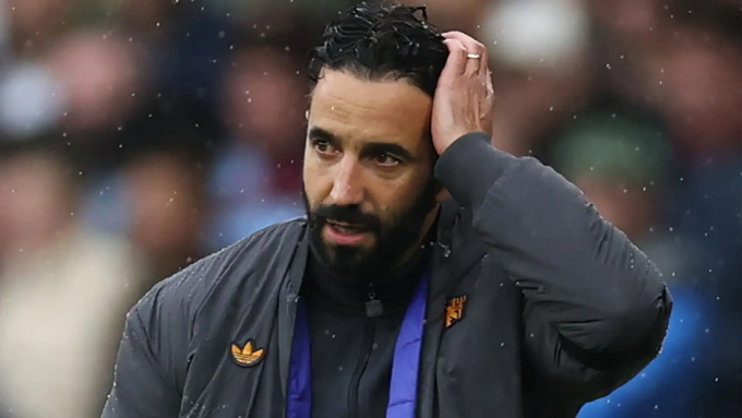 Amorim đang chịu sức ép lớn tại MU