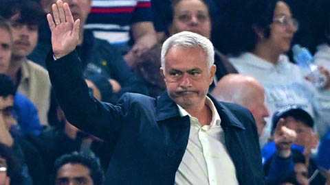 Mourinho đổ lỗi cho người tiền nhiệm ở trận Benfica thua Chelsea  Mourinho đổ lỗi cho người tiền nhiệm ở trận Benfica thua Chelsea