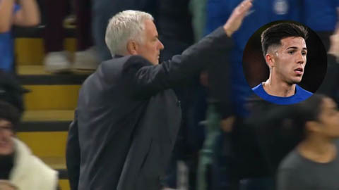 Mourinho hiệp nghĩa giải cứu Enzo Fernandez khi bị fan Benfica tấn công  Mourinho hiệp nghĩa giải cứu Enzo Fernandez khi bị fan Benfica tấn công