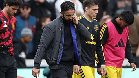  Amorim được khuyên nên từ bỏ 'khoa học tên lửa' tại MU