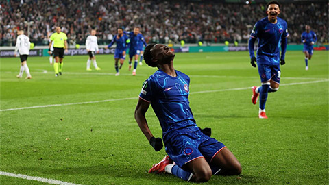 Chelsea đốt cả tỉ bảng vẫn chết vì thiếu cái đinh   Chelsea đốt cả tỉ bảng vẫn chết vì thiếu cái đinh