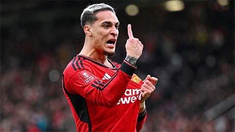 Antony bị coi thường đến khó tin tại MU  Antony bị coi thường đến khó tin tại MU