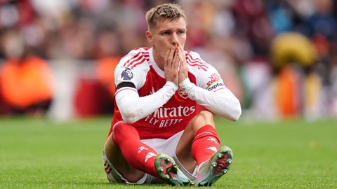  Bi kịch Odegaard buộc Arsenal phải chuyển mình