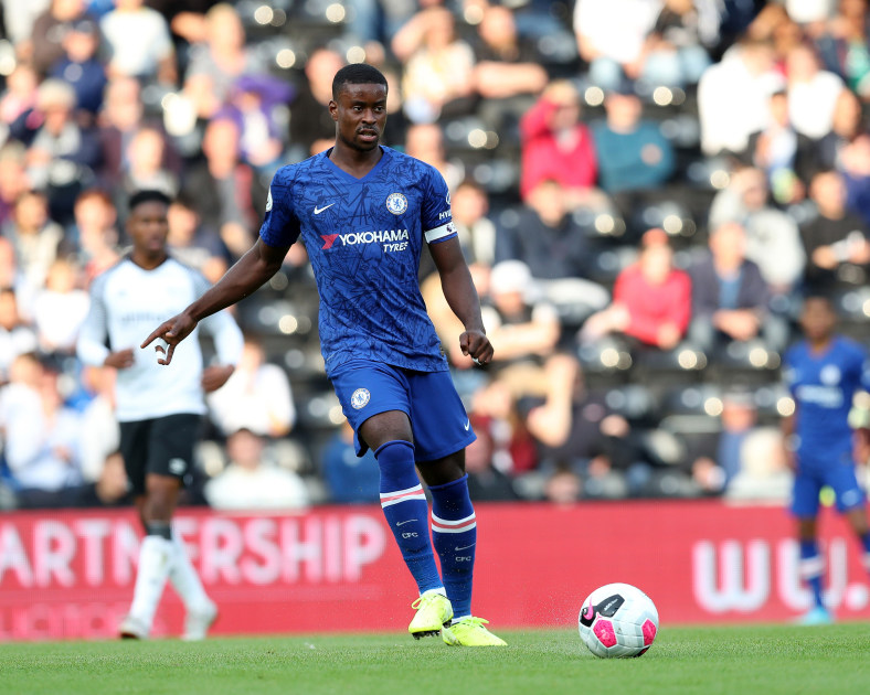 Chelsea sẽ tái chiêu mộ ngôi sao Guehi, một cầu thủ trưởng thành từ lò đào tạo của The Blues