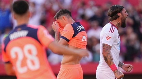 Lewandowski già rồi!  Lewandowski già rồi!