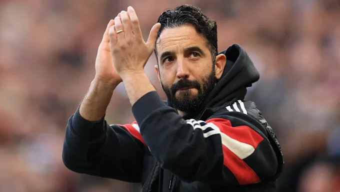 Ruben Amorim chưa đảm bảo chắc chắn cho chiếc ghế của mình