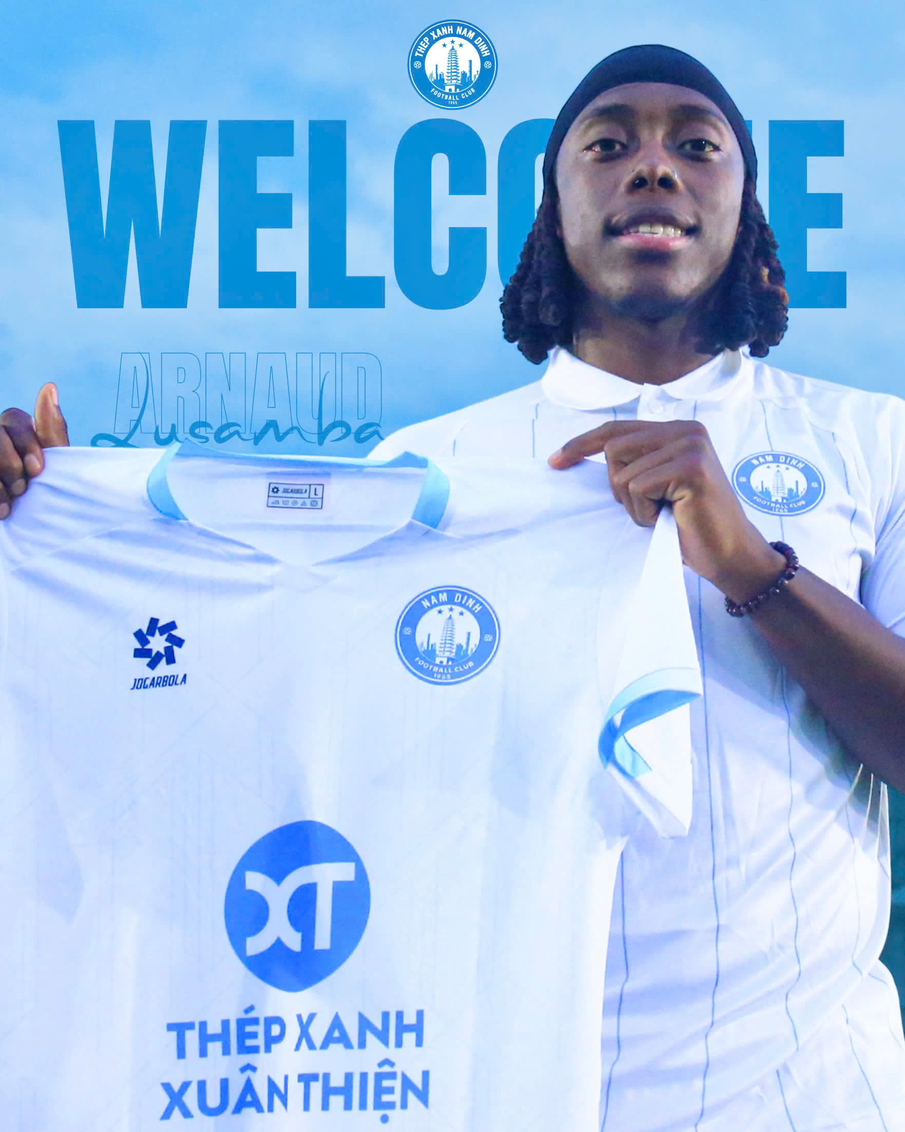 Tiền vệ Arnaud Lusamba 