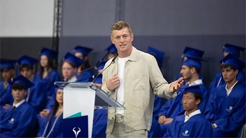 Người cũ Real chỉ ra điểm yếu khiến Barca khó vô địch Champions League  Người cũ Real chỉ ra điểm yếu khiến Barca khó vô địch Champions League