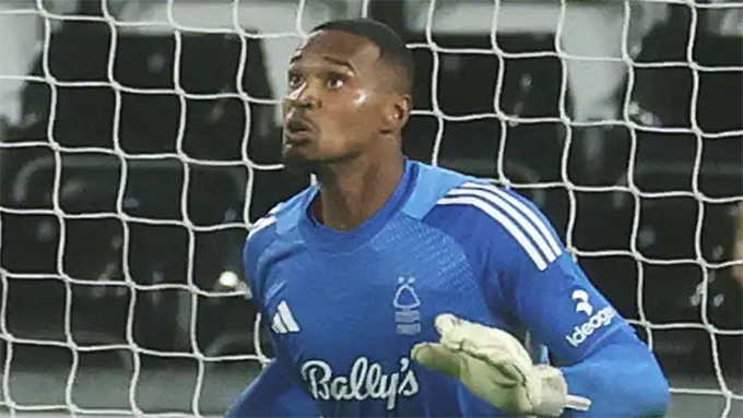 Victor lần đầu được gọi lên ĐT Brazil