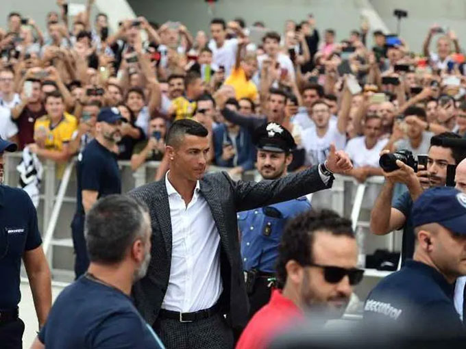 Ronaldo có lượng fan khổng lồ