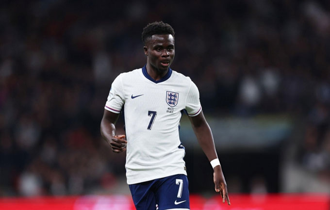 Bukayo Saka ghi bàn cho Tam Sư