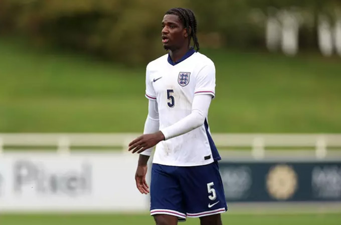 Heaven mới dính chấn thương