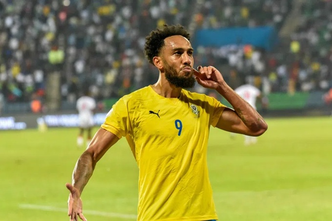 Aubameyang ghi 4 bàn giúp Gabon hạ Gambia ngay trên sân khách
