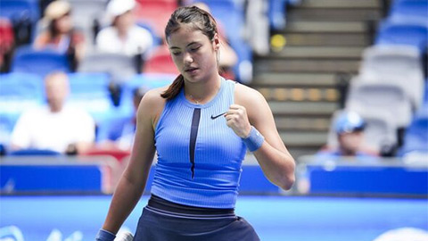 Emma Raducanu kiệt sức khi đánh giải tại Trung Quốc, tưởng chừng mất mạng  Emma Raducanu kiệt sức khi đánh giải tại Trung Quốc, tưởng chừng mất mạng