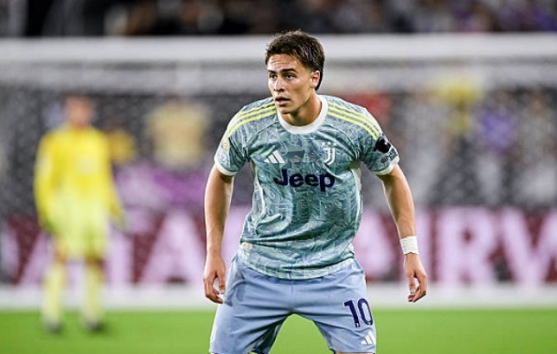 Kenan Yildiz có phong độ chói sáng