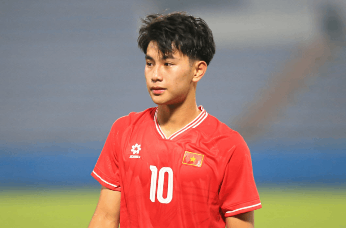 Trần Gia Bảo là 1 trong 3 cái tên của Việt Nam được The Guardian bình chọn là "Thần đồng bóng đá thế giới".