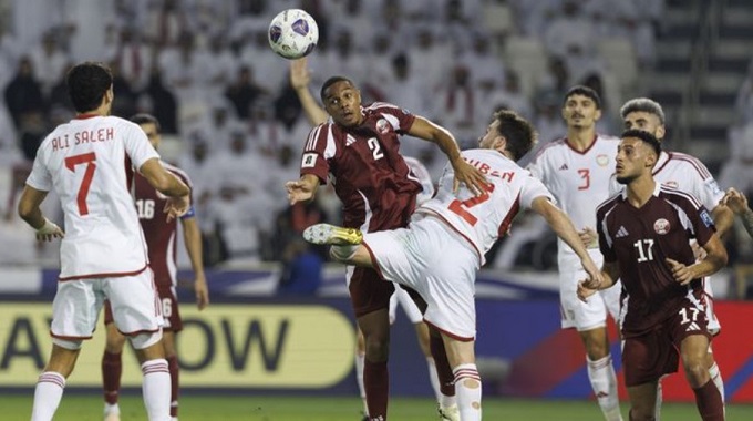 Qatar đánh bại UAE trong trận quyết định